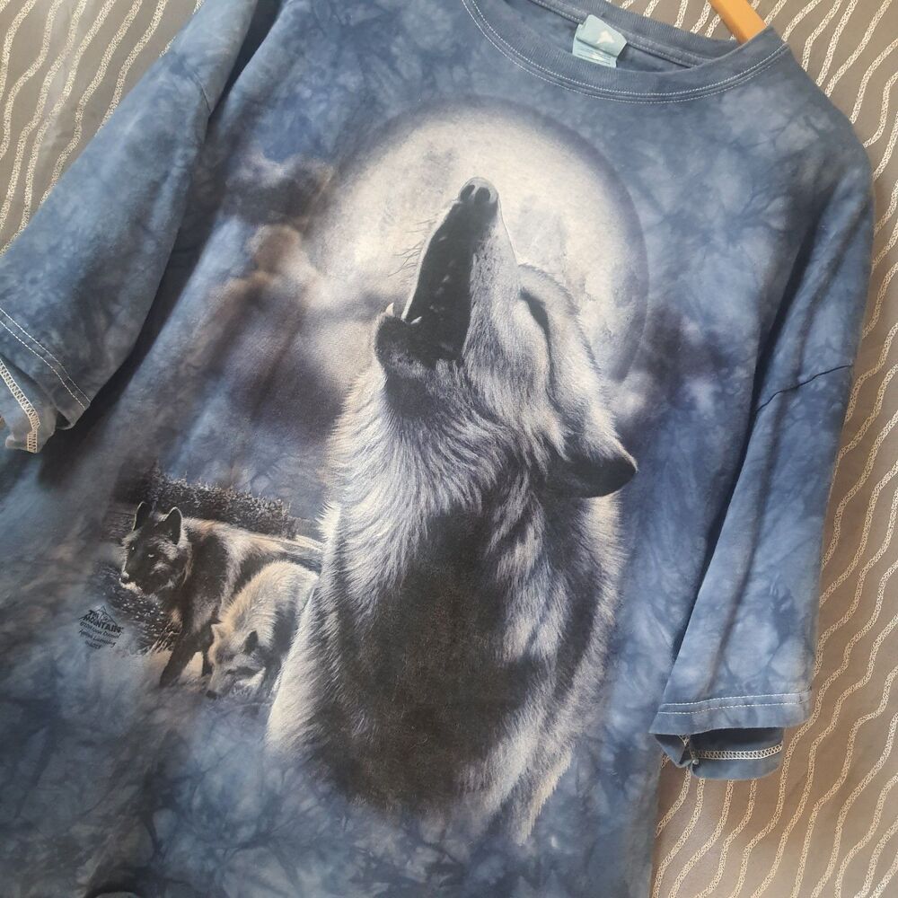 Vintage The Mountain Wolf Howling At The Moon Mens 3XL T-shirt Blue Tie Dye